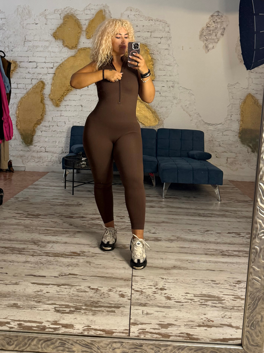 MONO QUEEN MARRON